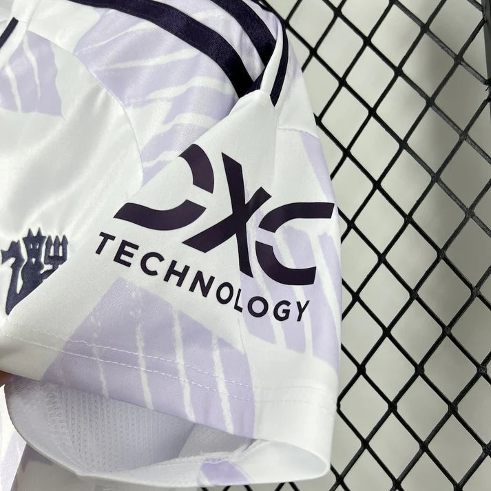 Camiseta Manchester United Visita 25/26