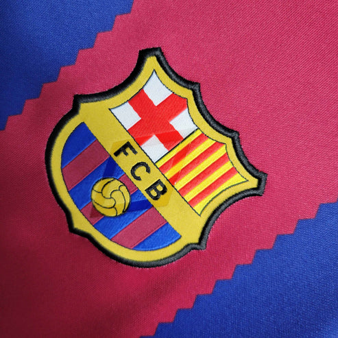 Camiseta Barcelona x Karol G Local 23/24